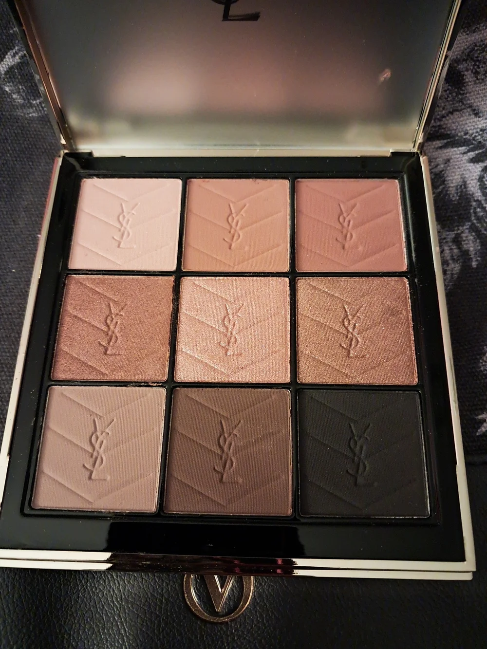 Yves Saint Laurent Nude Hours Eyeshadow Palette